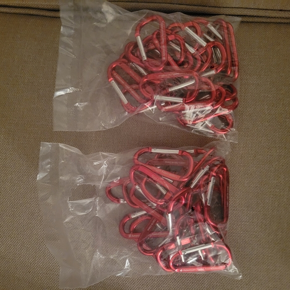 Key Chains & Bracelets - Picture 15 of 16